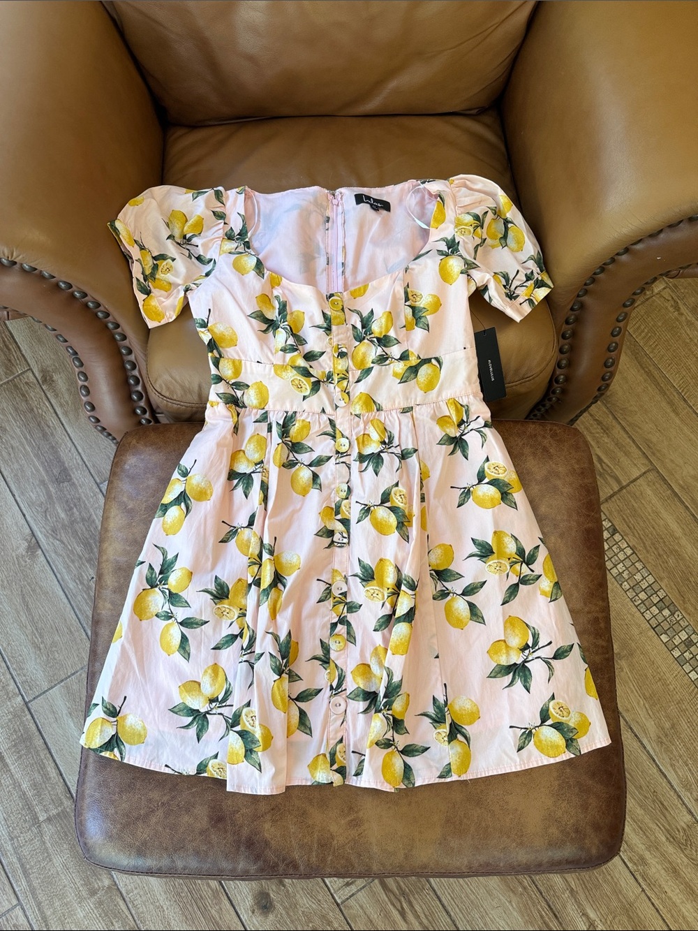 NWT Lulus Squeeze the Day Lemon Print Puff Sleeve Skater Dress Medium Light Pink - Picture 2 of 6
